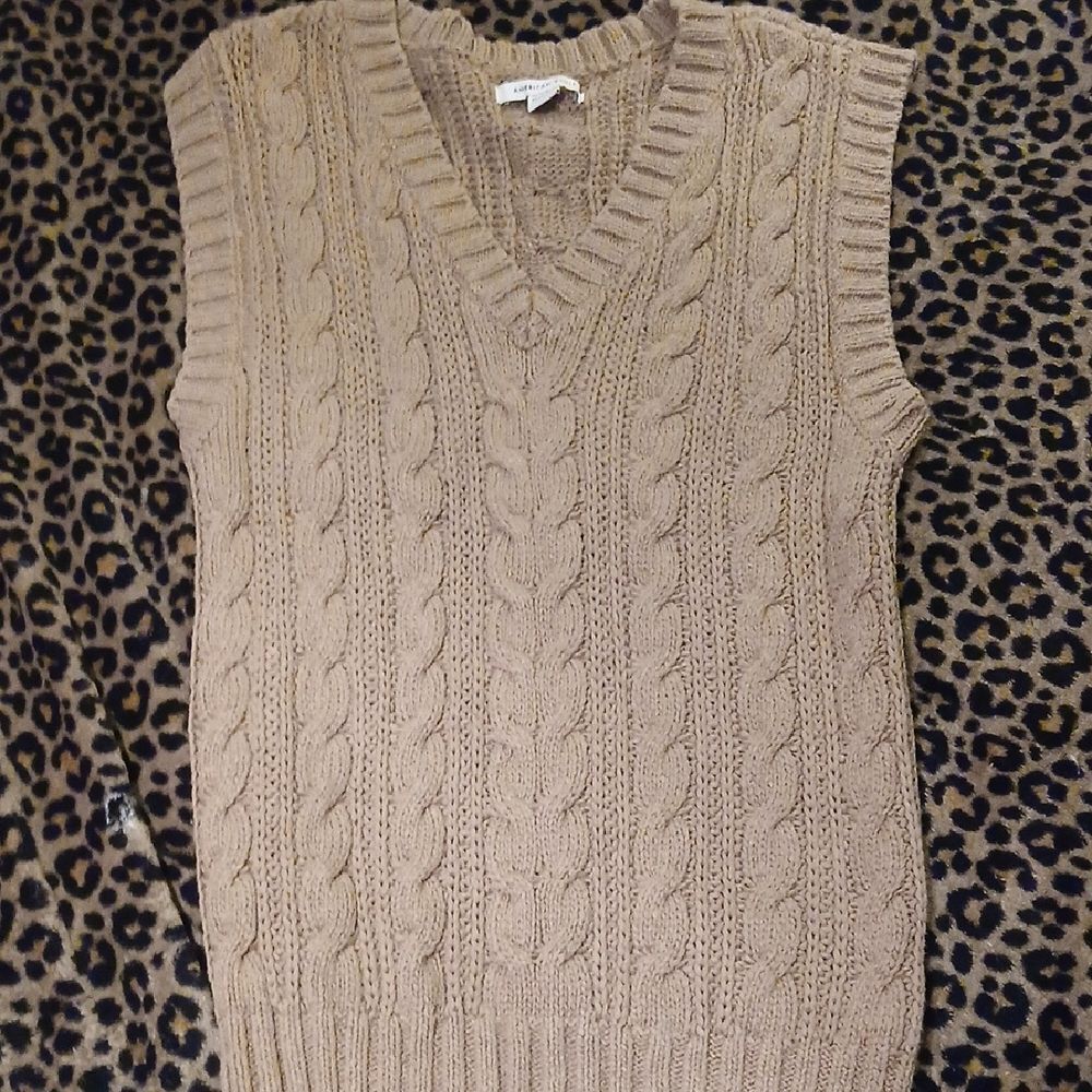 American Eagle Sweater Vest Size Extra Small